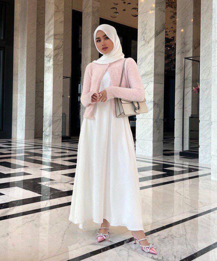 potret Fira Assegaf (instagram.com/sashfir)
