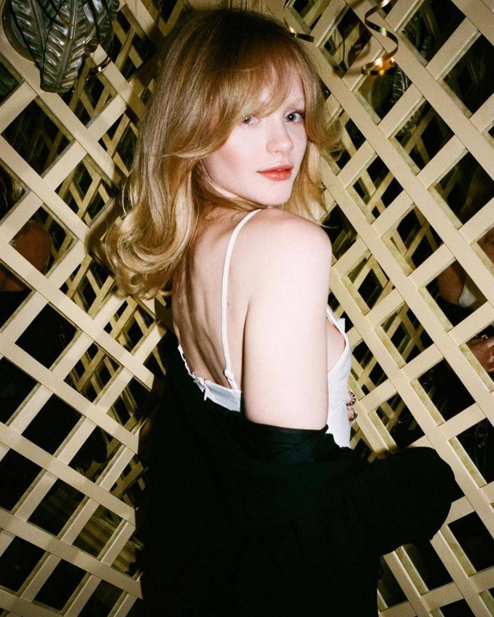 potret Emma Laird (instagram.com/emmalaird)
