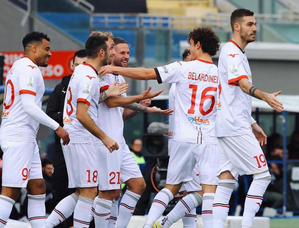 Pemain FC Suedtirol saat merayakan gol. (instagram.com/fcsuedtirol)