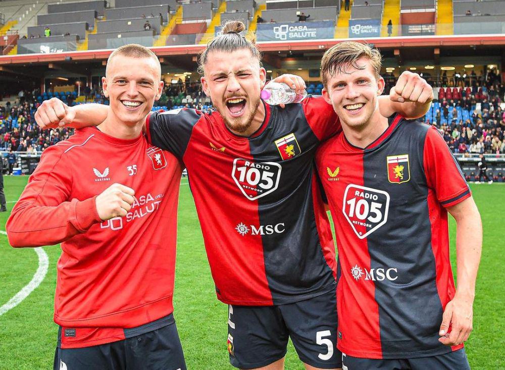 Pemain Genoa saat merayakan kemenangan. (instagram.com/genoacfc)