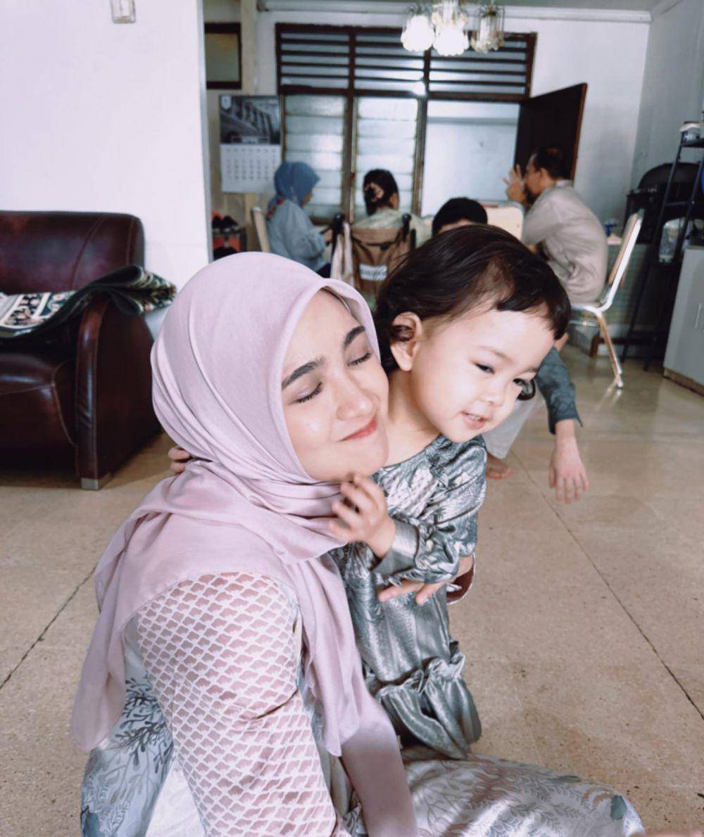 potret keluarga Cut Syifa (instagram.com/cutsyifaa)