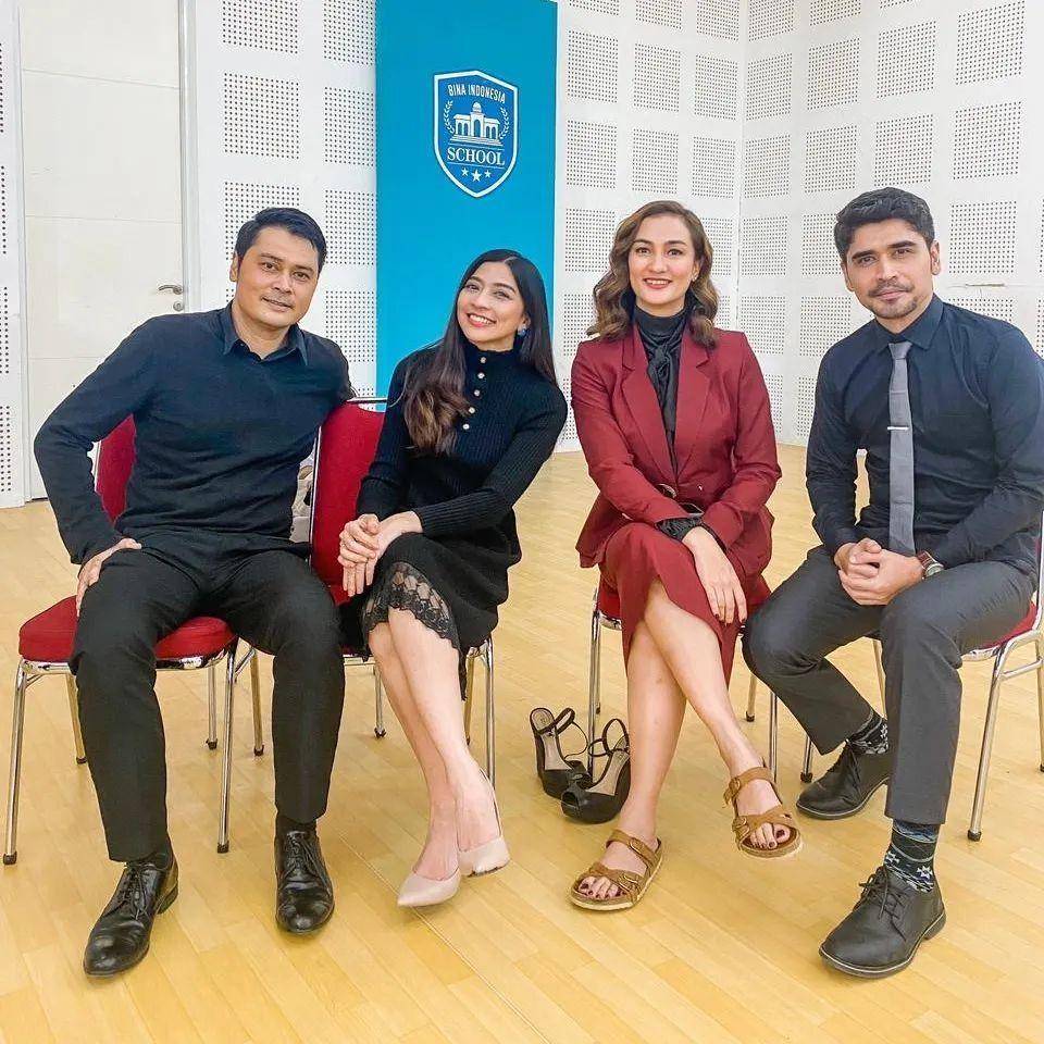 Iqbal Pakula dan artis (Instagram.com/iqbalpakula21)
