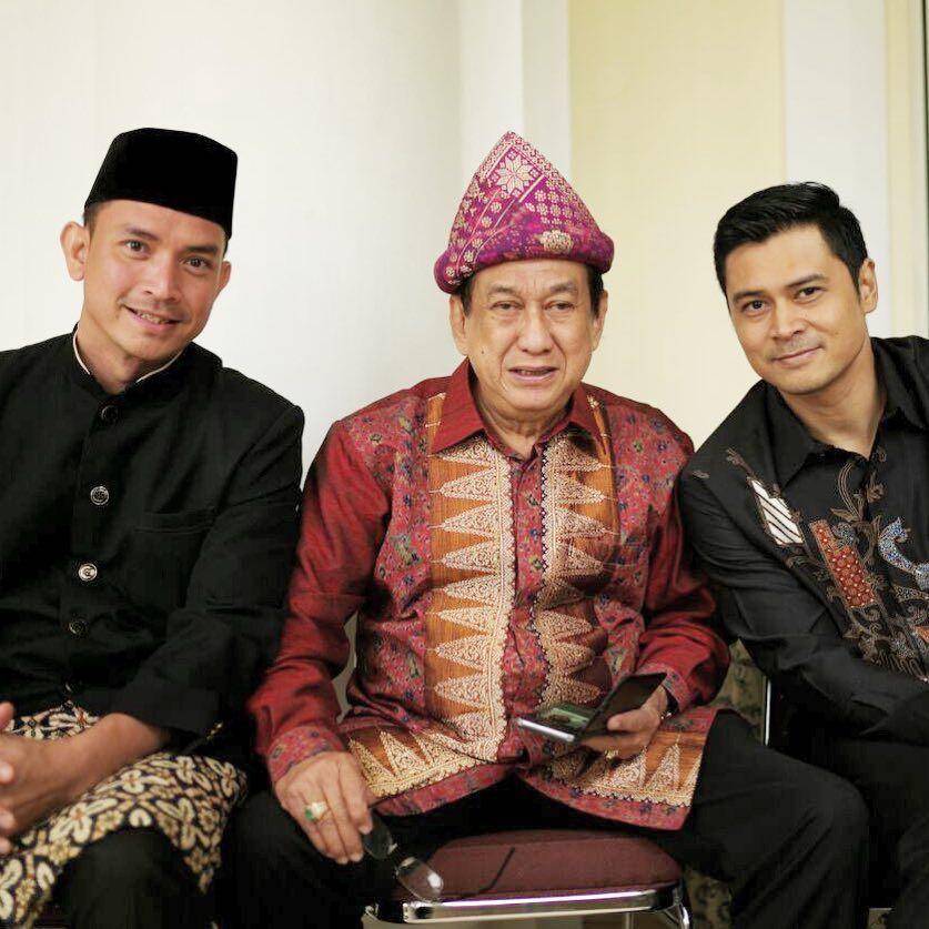 Iqbal Pakula dan artis (Instagram.com/iqbalpakula21)