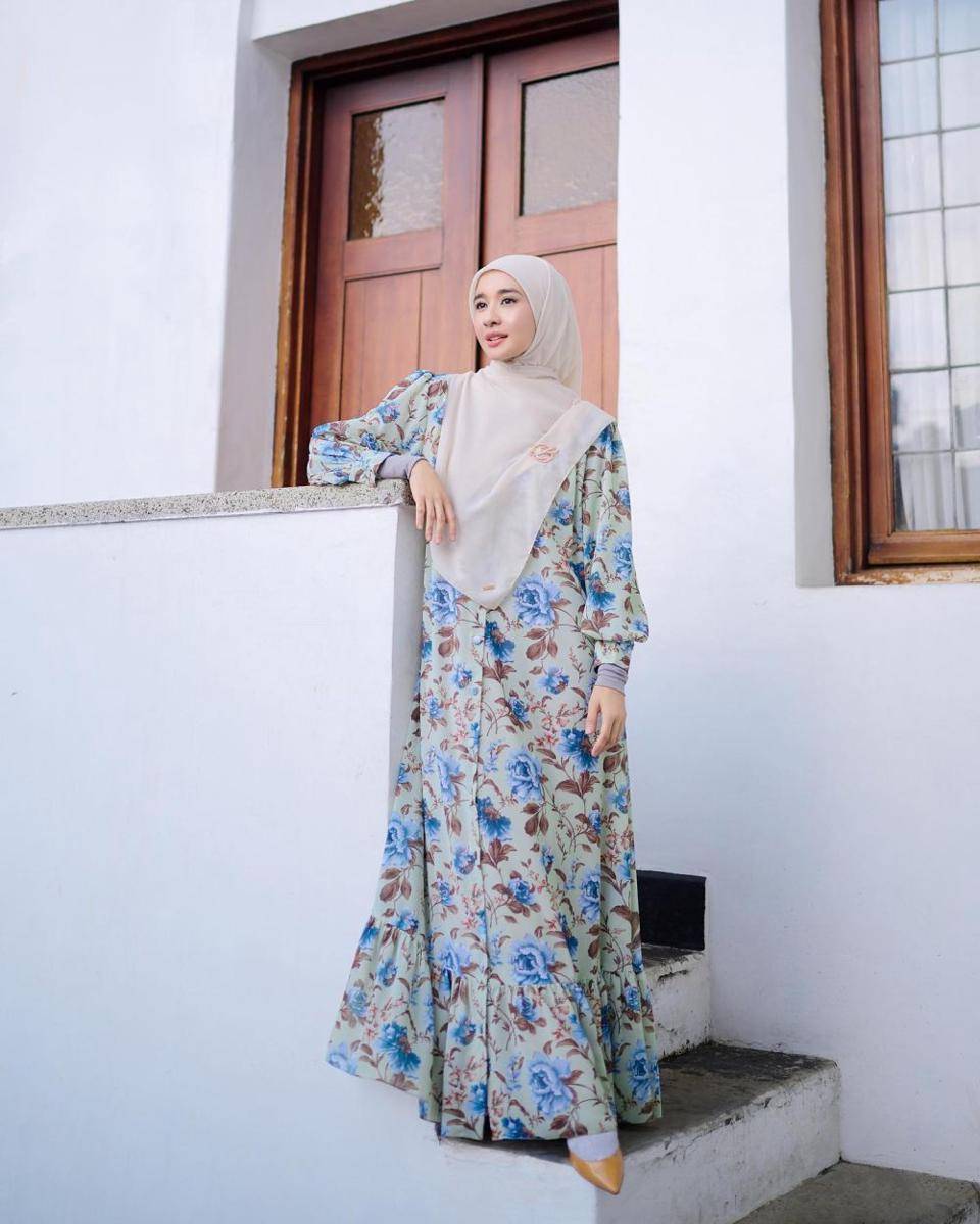 padu padan outfit pattern ala Laudya Cynthia Bella (instagram.com/laudyacynthiabella)