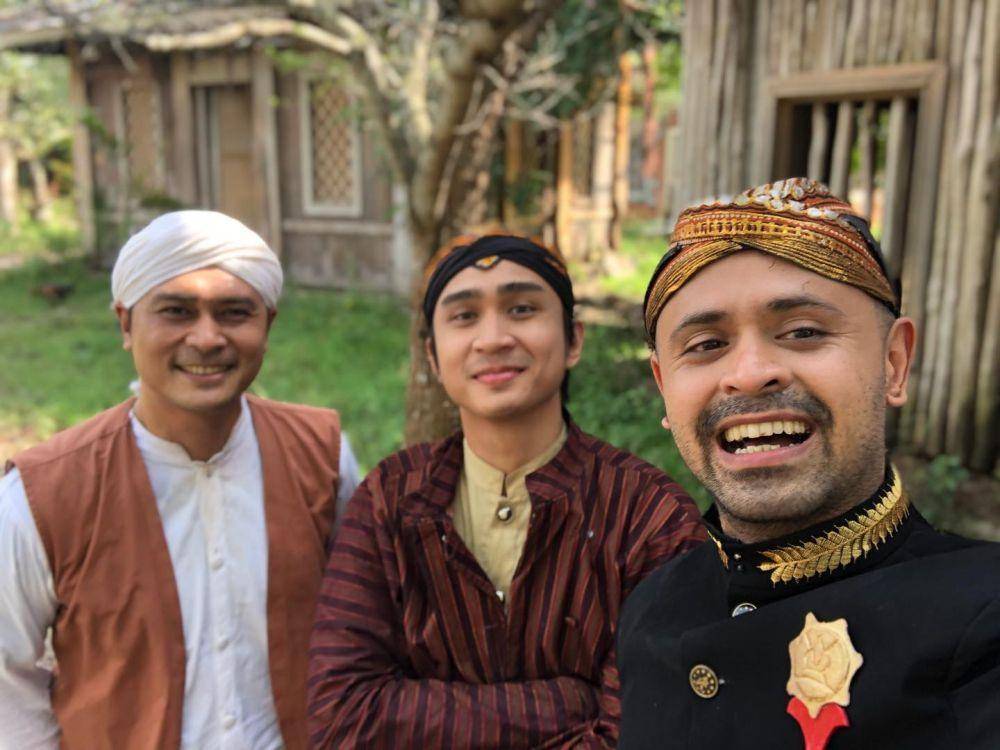 Iqbal Pakula dan artis (Instagram.com/iqbalpakula21)