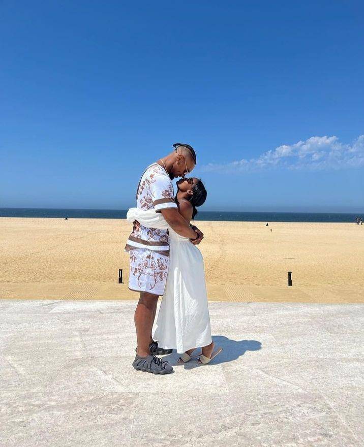 potret Jonathan Owens dan Simone Biles (instagram.com/jowens)