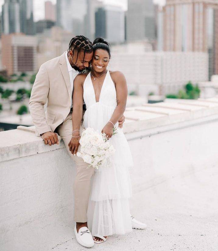 potret Jonathan Owens dan Simone Biles (instagram.com/jowens)