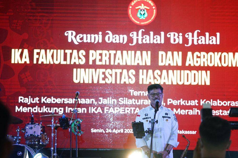 SYL saat menghadiri Reuni dan Silaturahmi IKA Faperta Unhas di Makassar, Sulawesi Selatan, Selasa, 24 April 2023. (Dok. Kementan)
