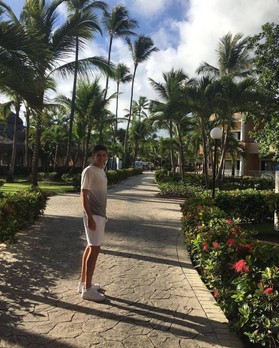 Gaya busana Fede Valverde (instagram.com/fedevalverde)
