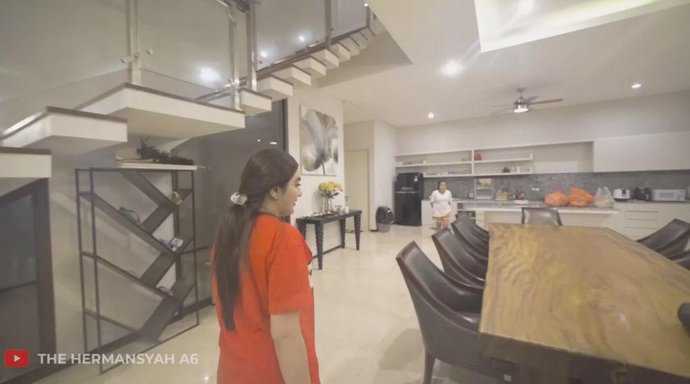 rumah Anang dan Ashanty di Bali (YouTube.com/The Hermansyah A6)