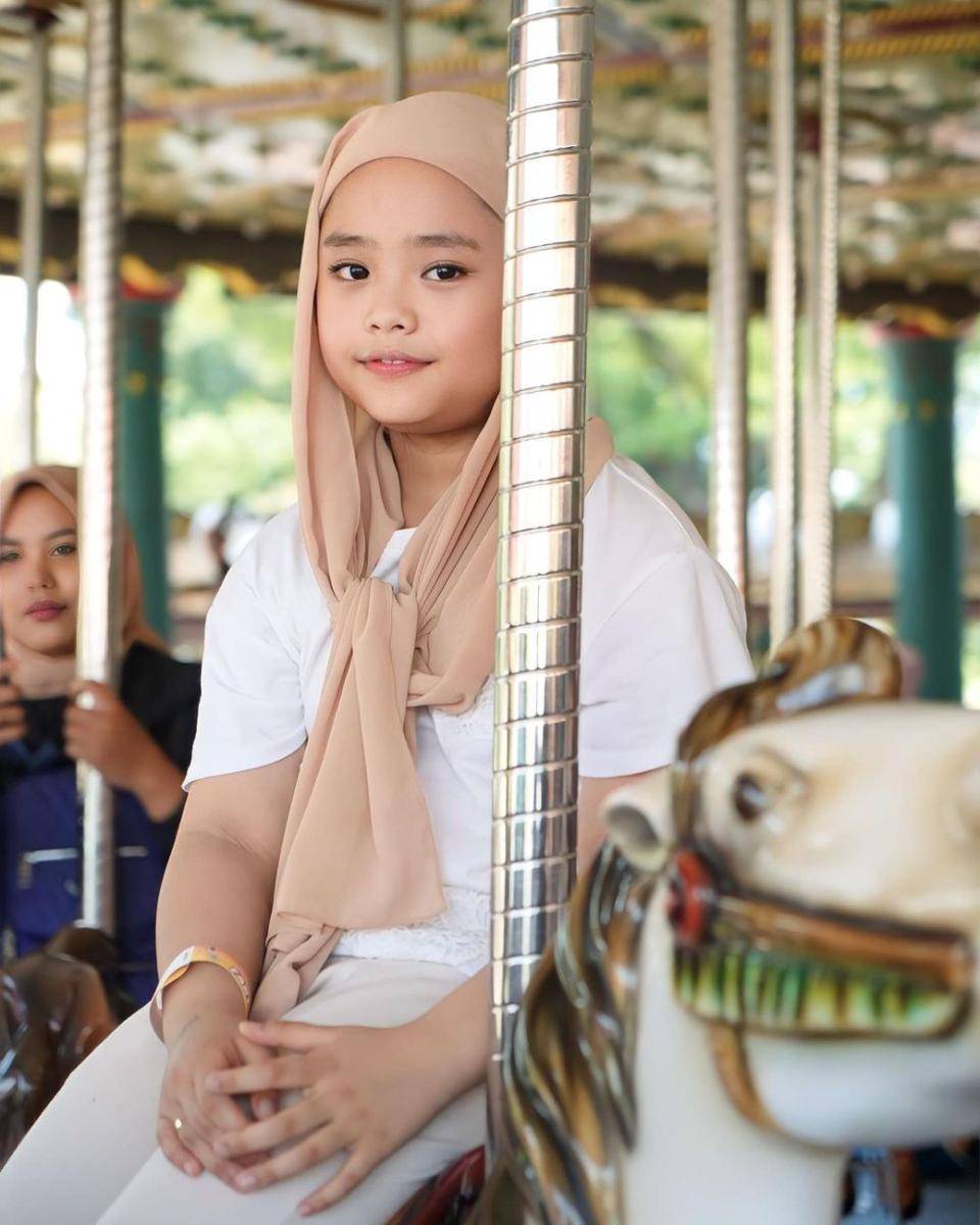 potret keluarga Oki Setiana Dewi (instagram.com/okisetianadewi)