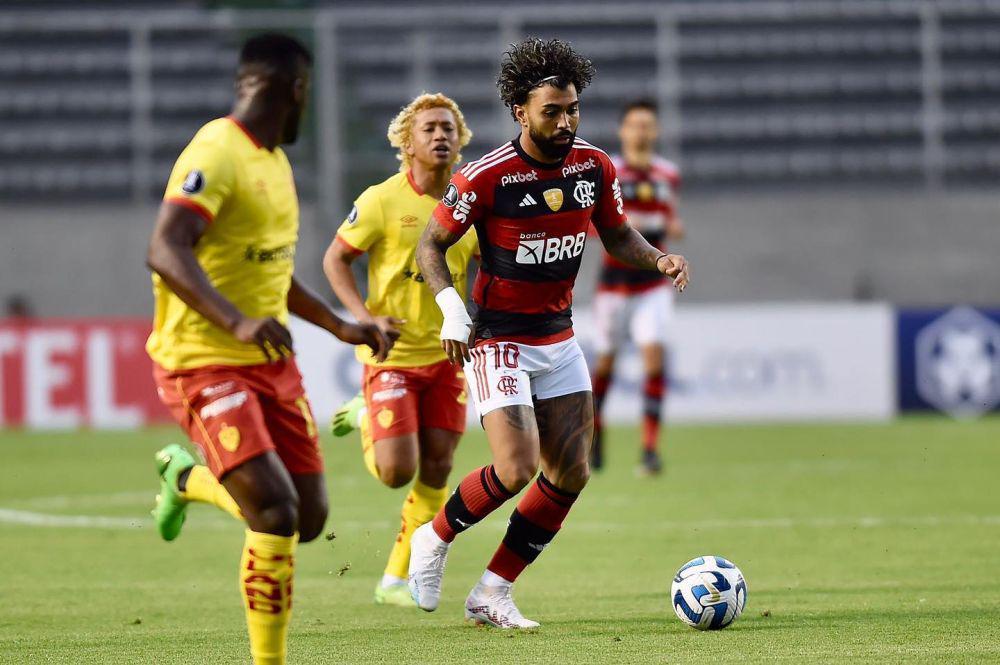 Gabriel (instagram.com/flamengo )