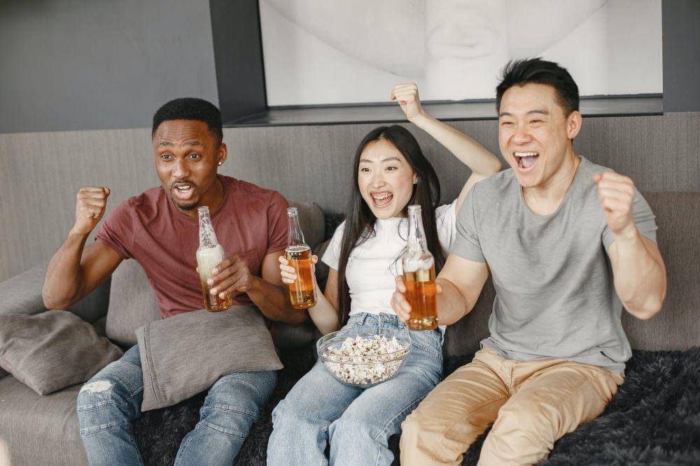 ilustrasi orang semringah (pexels.com/Gustavo Fring)