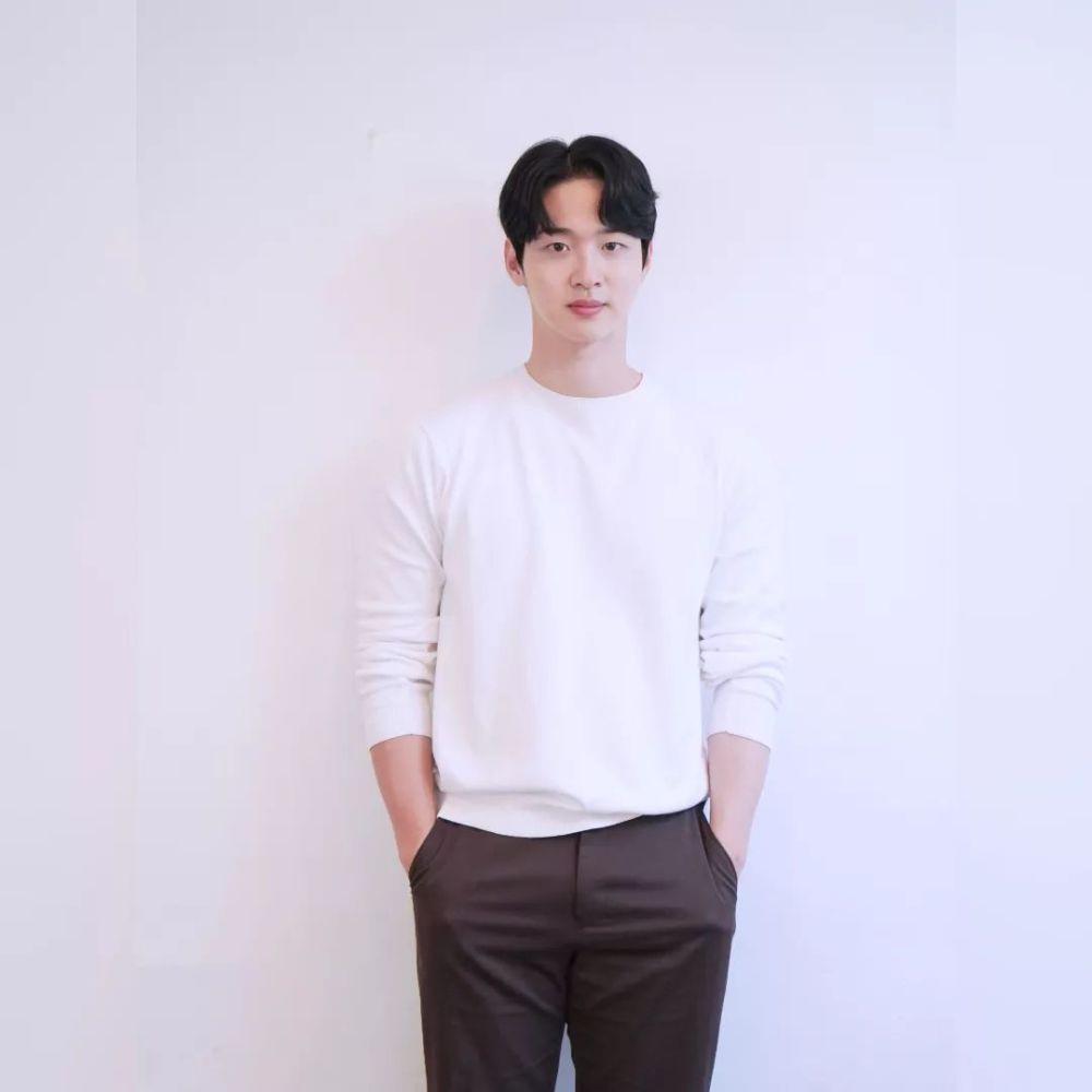 Jang Dong Yoon (instagram.com/dongyicompany.official)