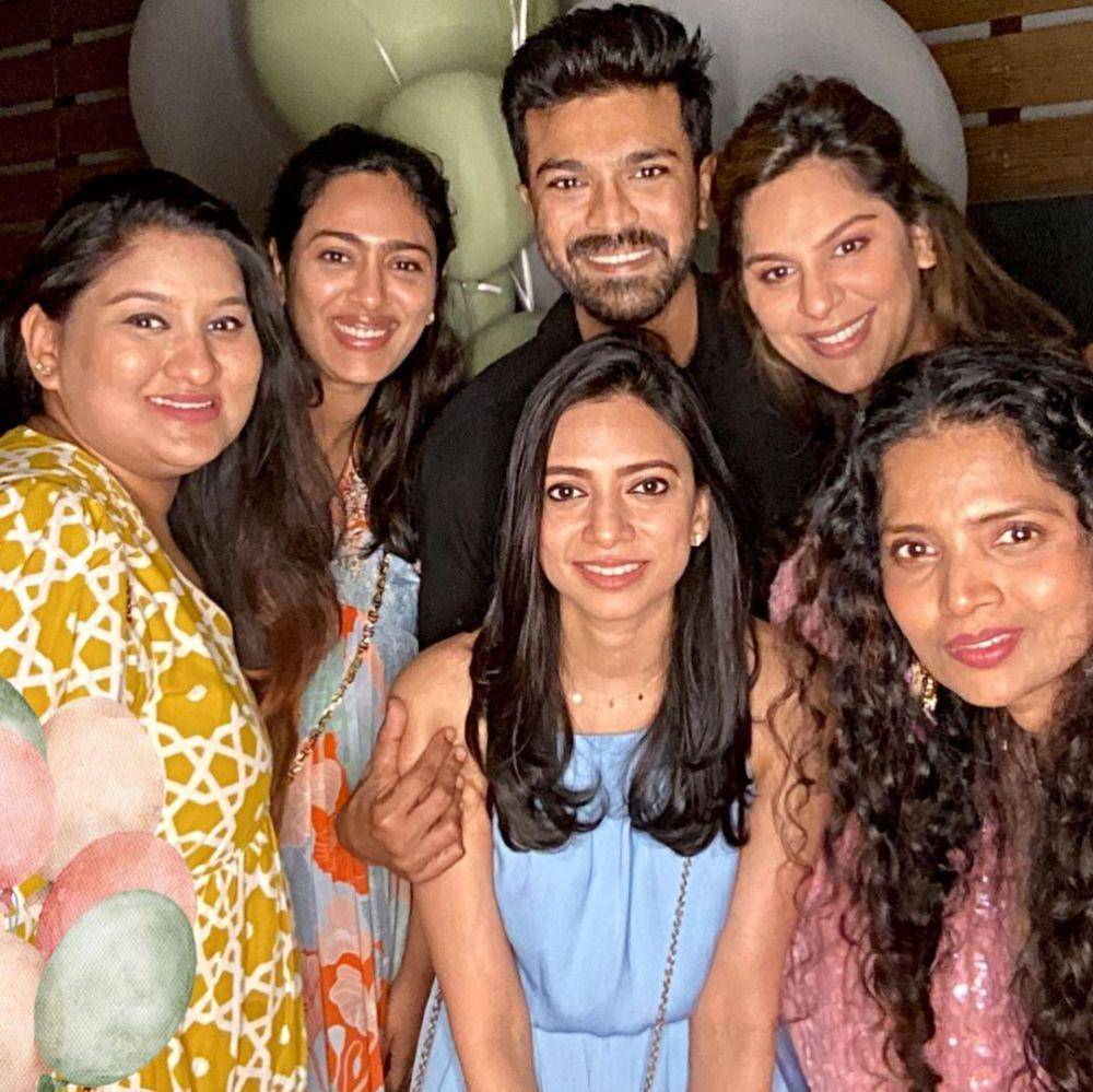 baby shower Upasana Kamineni (instagram.com/upasanakaminenikonidela)