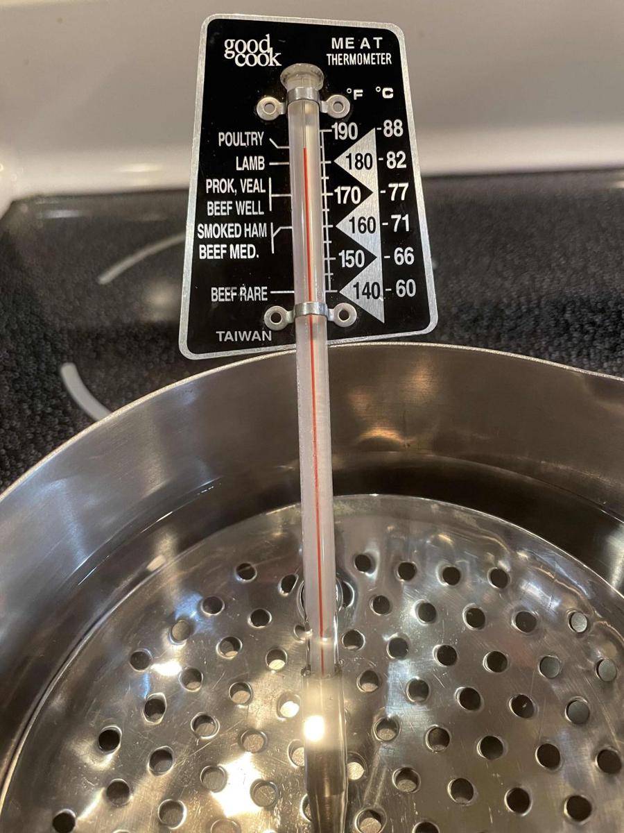 potret termometer bentuk unik (reddit.com/user/Expossible)
