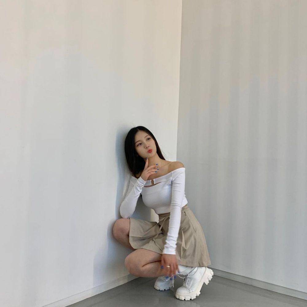 Kim So Hee (instagram.com/s2k1m)