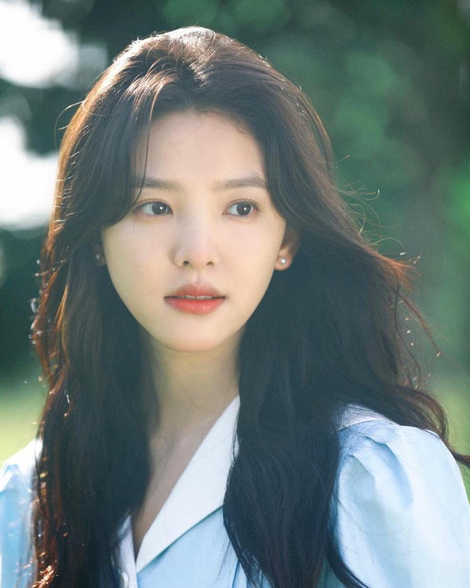 Zhang Ruo Nan (instagram.com/zhangruonan.official)