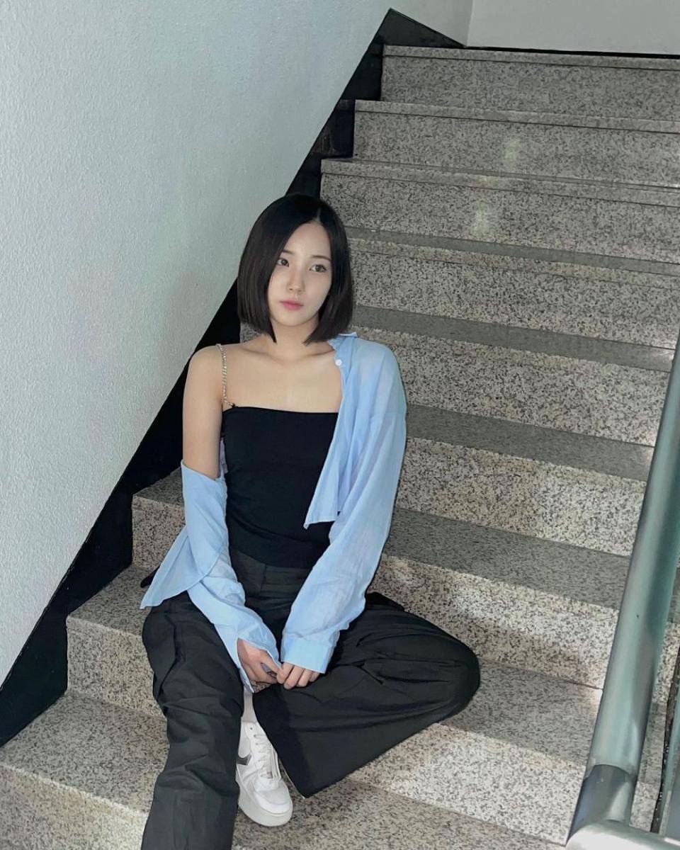 Kim So Hee (instagram.com/s2k1m)