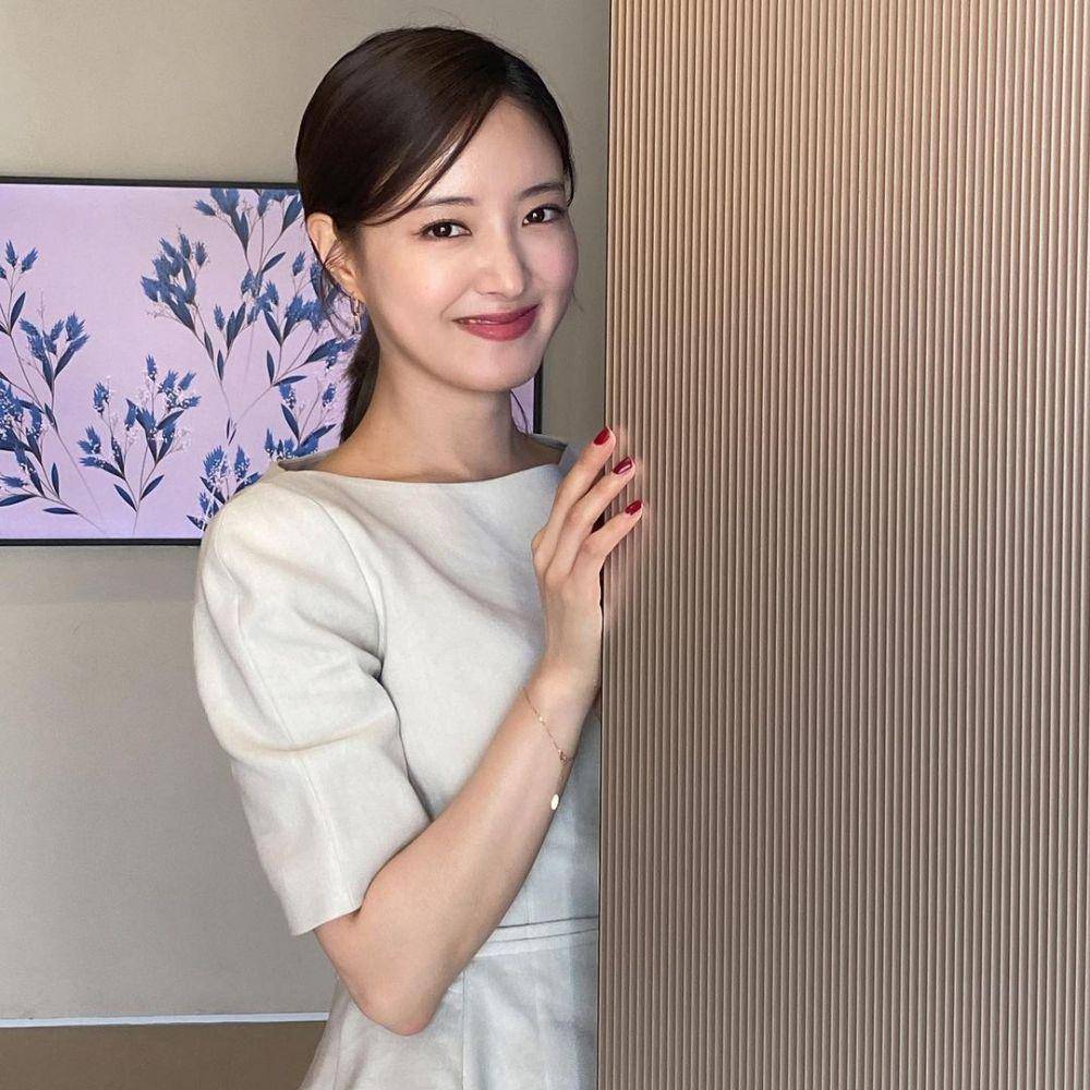 Lee Se Young (instagram.com/seyoung_10)