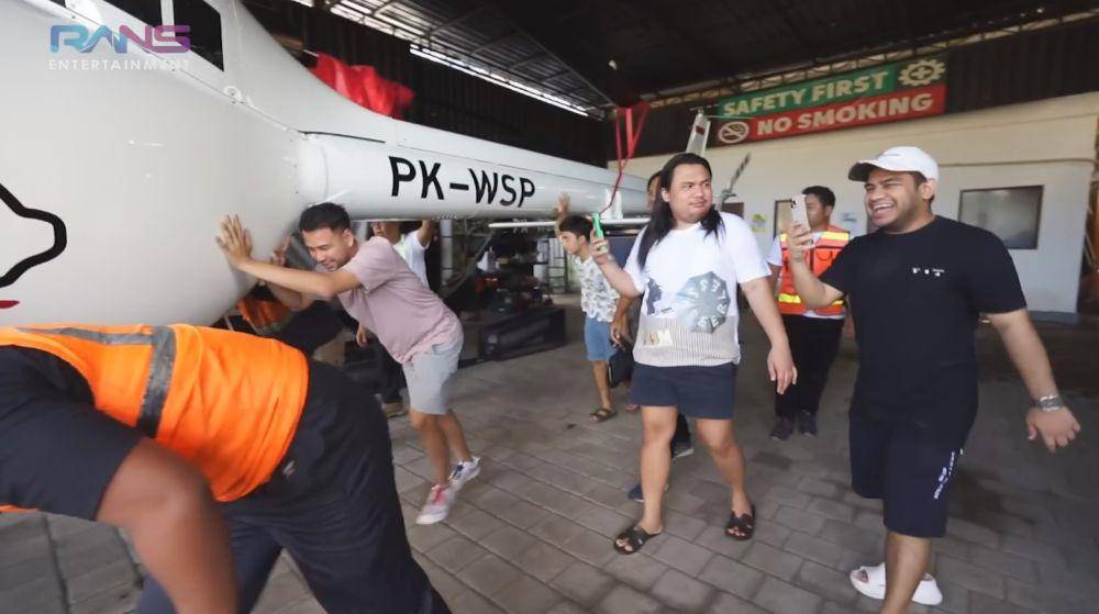 helikopter Raffi Ahmad (YouTube.com/Rans Entertainment)