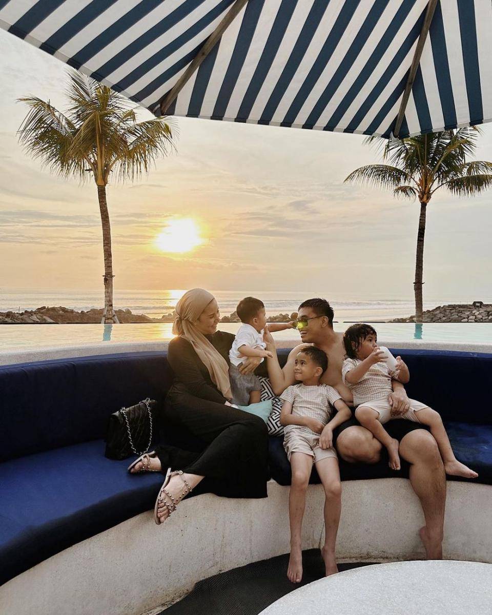 potret keluarga Cynthia Ramlan (instagram.com/cynthiaramlan)