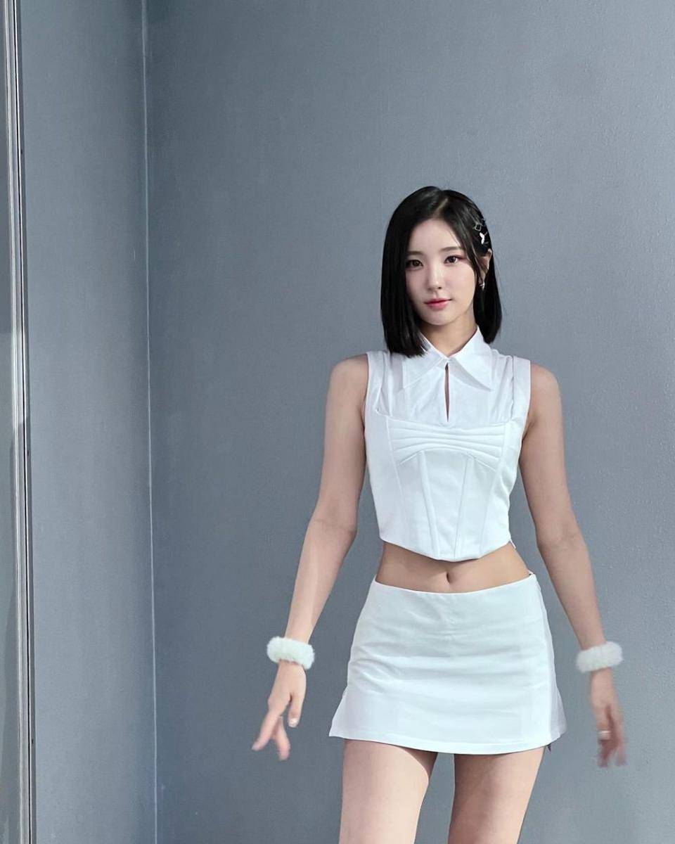 Kim So Hee (instagram.com/s2k1m)