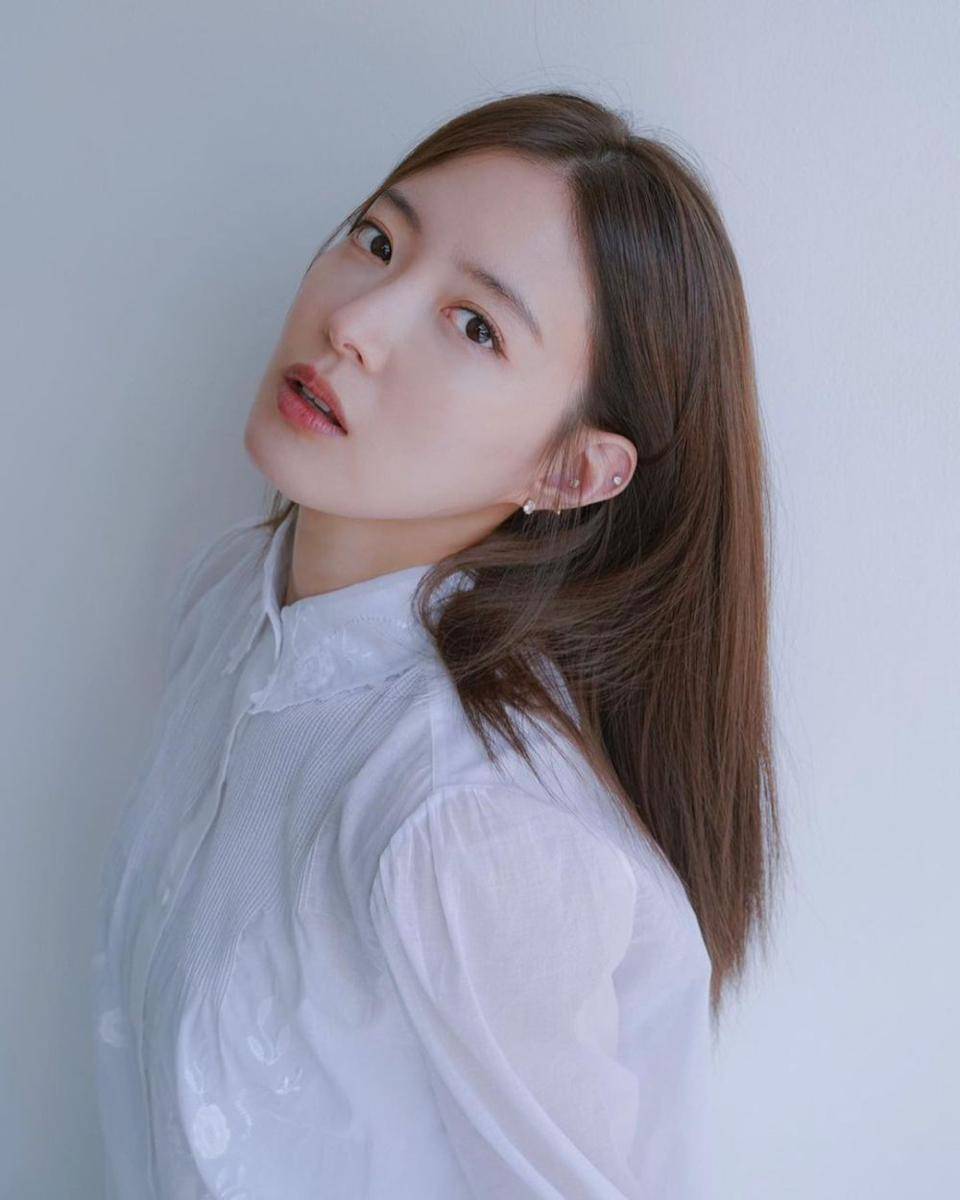 Lee Se Young (instagram.com/seyoung_10)