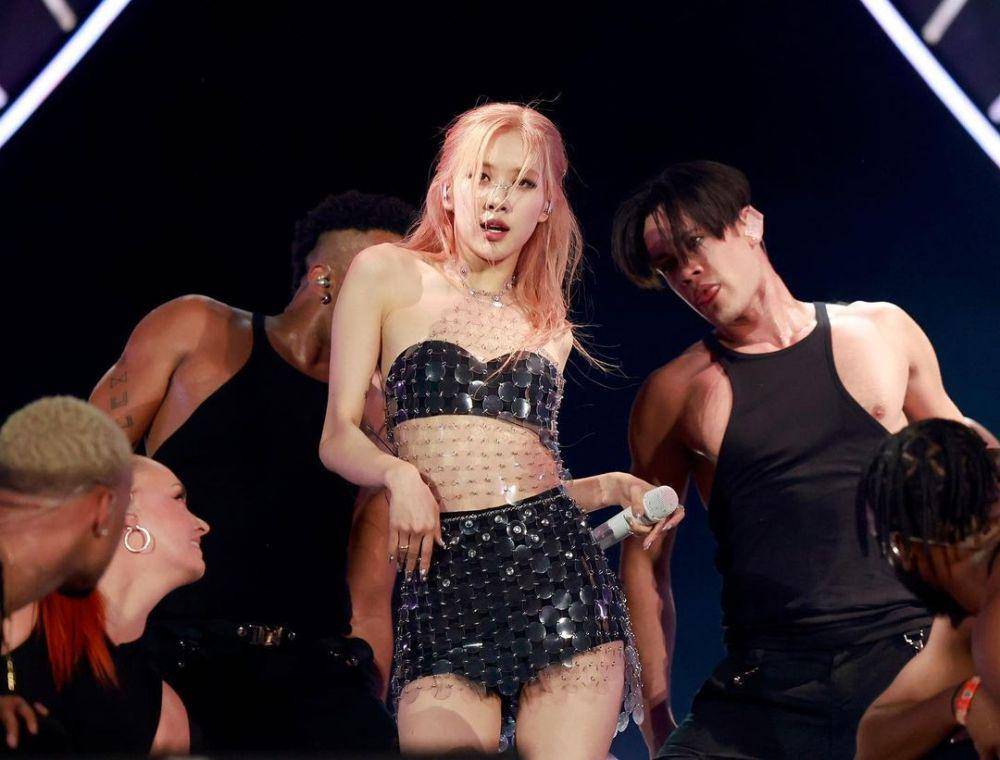 Rosé BLACKPINK (instagram.com/voguemagazine)