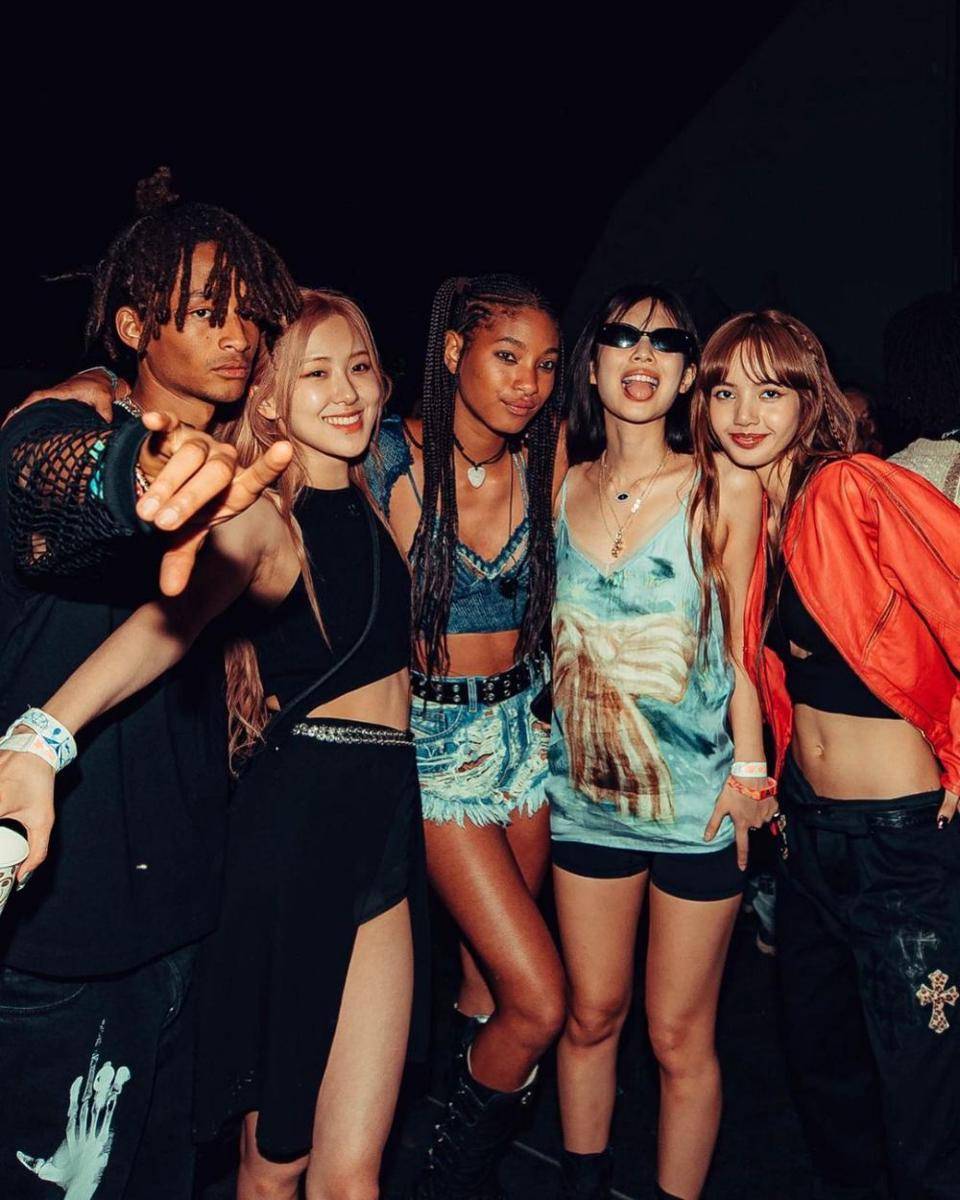 Rosé, Jennie, Lisa, Willow, dan Jaden Smith (instagram.com/willowsmith)