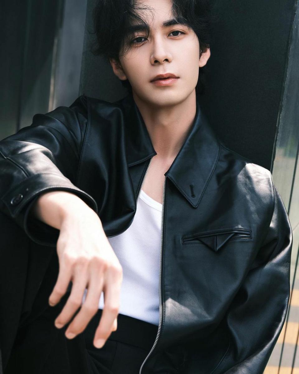Chen Xingxu (instagram.com/chenxingxu0331)