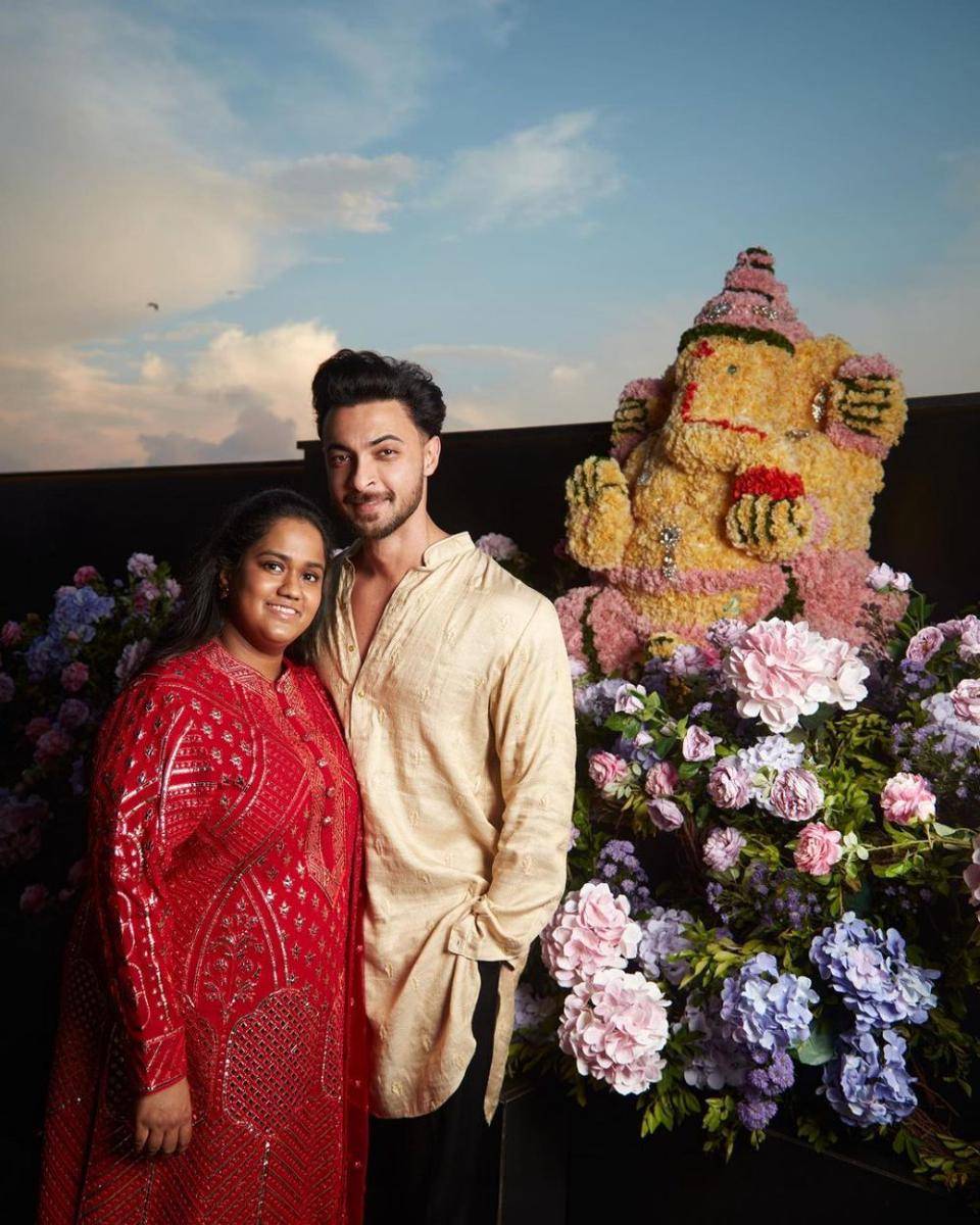 Aayush Sharma dan istri (instagram.com/aaysharma)