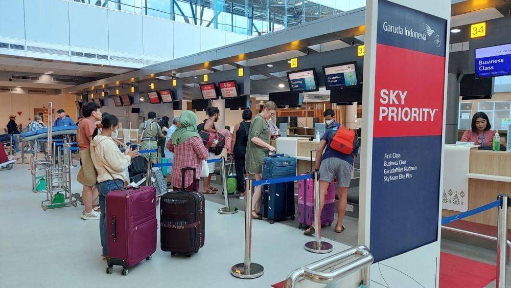 Penumpang arus balik lebaran di Bandara Internasional Lombok. (dok. Bandara Lombok)
