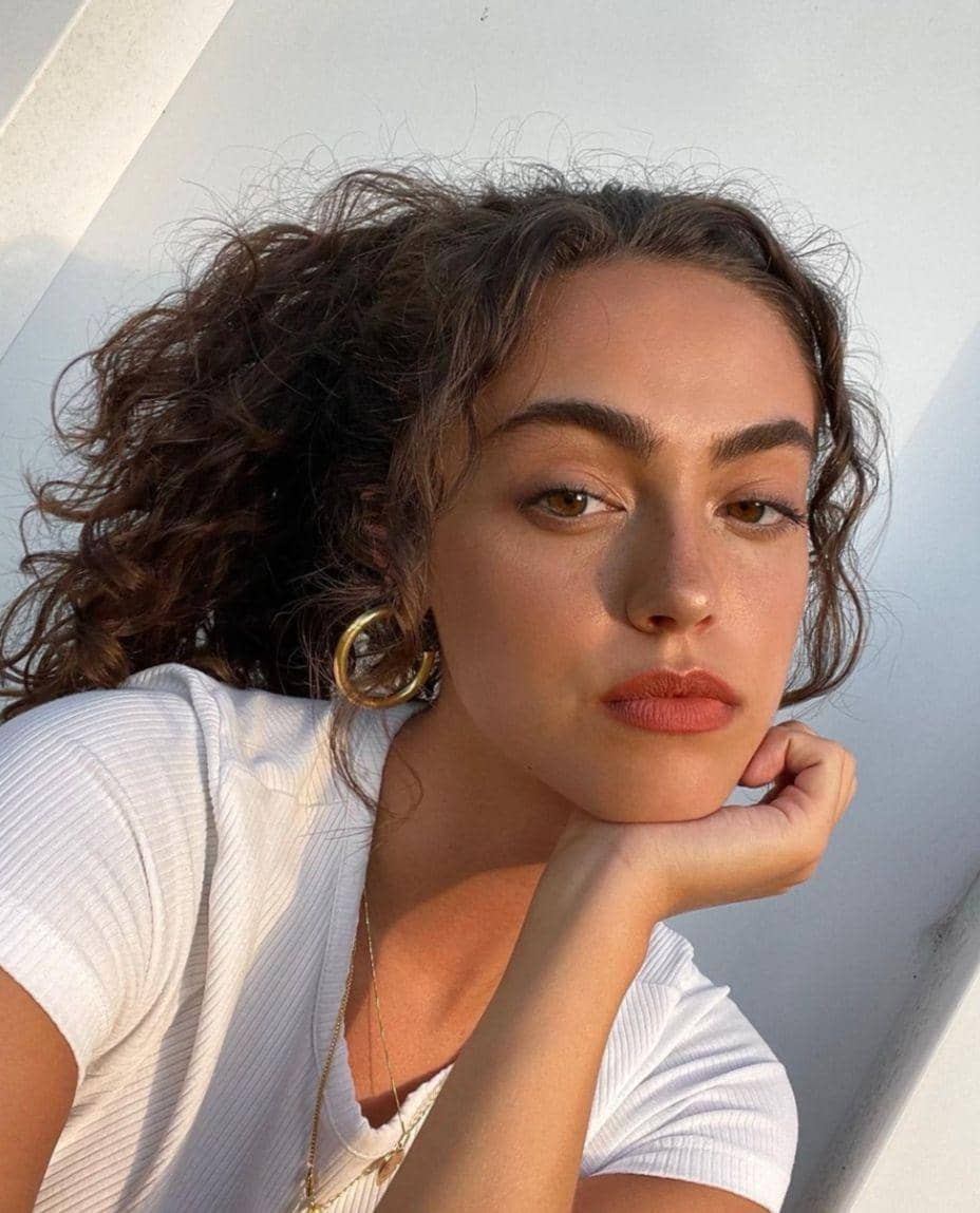 Kiana Davis (instagram.com/_kianad_)