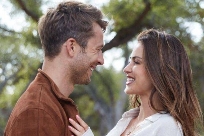 potret Glen Powell dan Gigi Paris (instagram.com/msgigiparis)