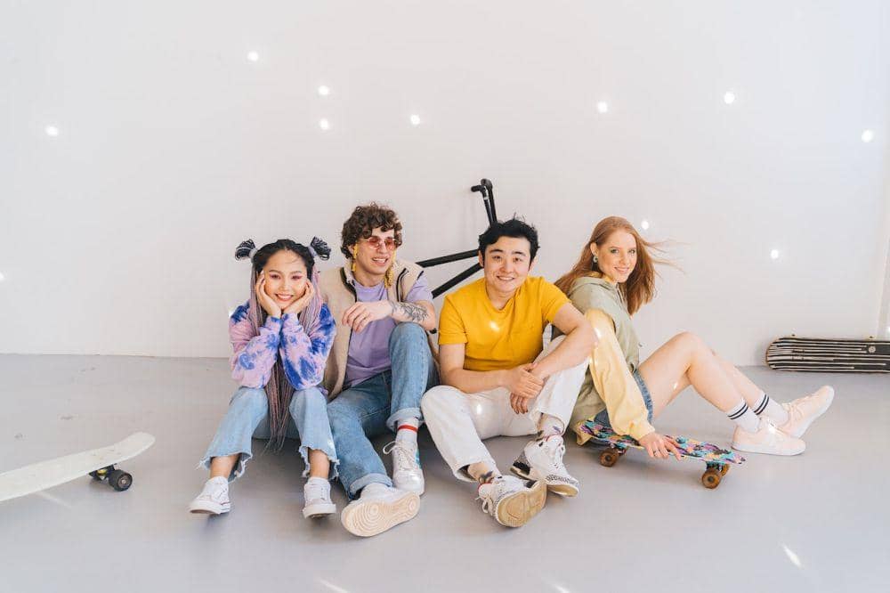 lustrasi sahabat (pexels.com/antoni shkraba)