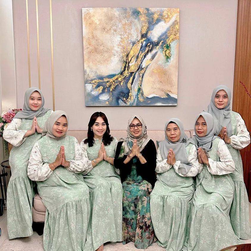 Orang tua Puput Nastiti Devi (Instagram.com/puputnastitidevi)