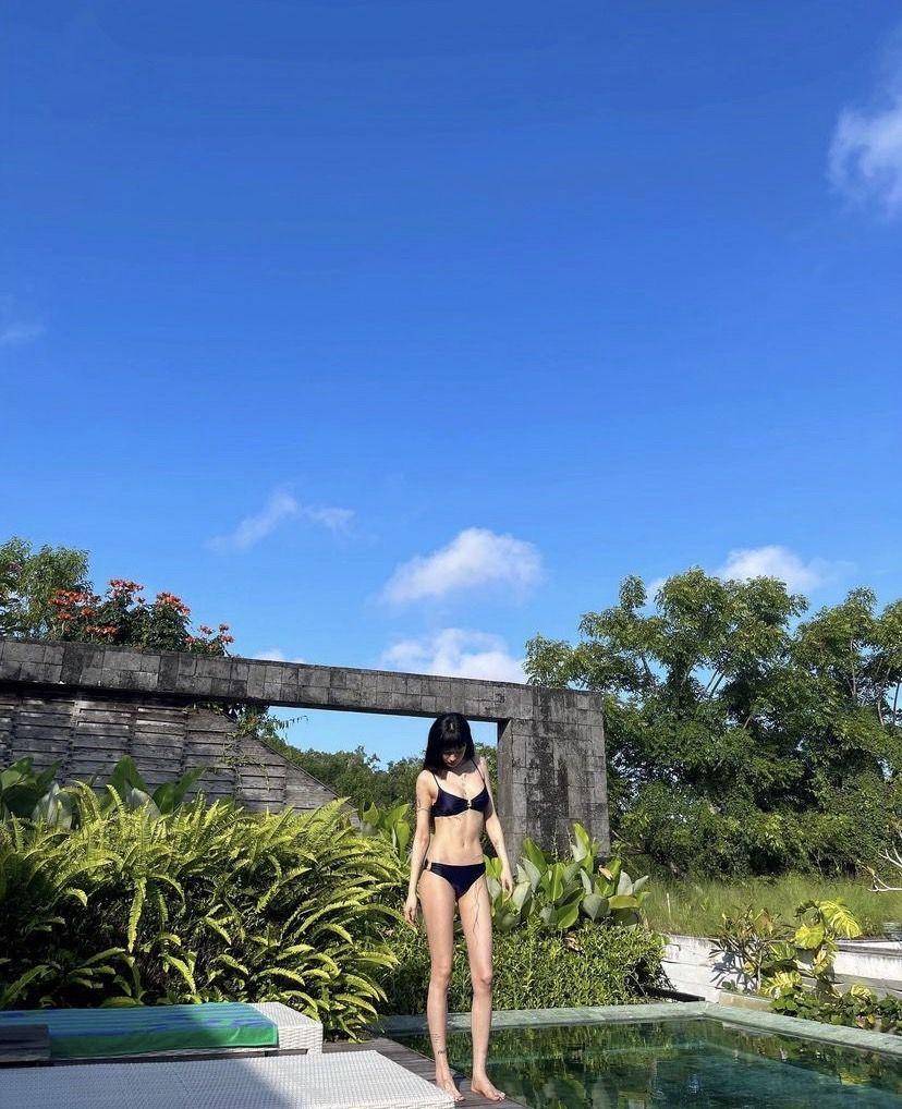 potret liburan Nana di Bali (instagram.com/jin_a_nana)