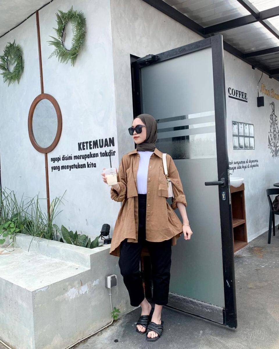 Ira Septiani (instagram.com/iraseptianiii)