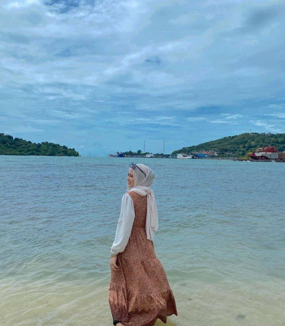 Pantai Merak, Banten (instagram.com/inakanadya)