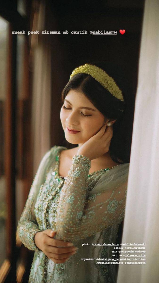 Busana dan makeup pernikahan Nabila Maharani-Tri Suaka (instagram.com/rezaprabowophoto)