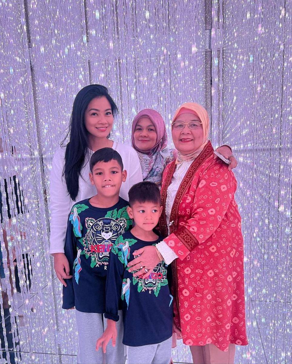 Titi Kamal dan keluarga berlibur ke Jepang (instagram.com/titi_kamall)