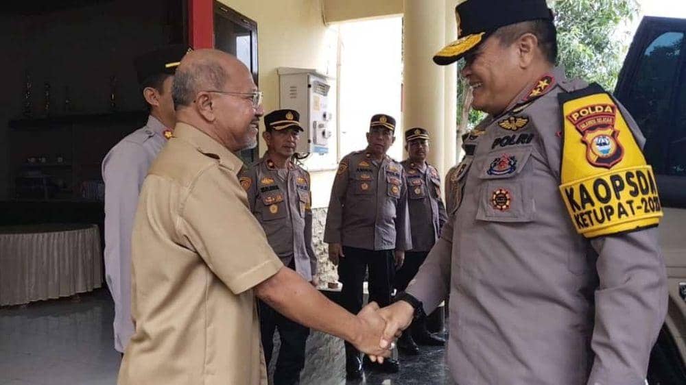 Kapolda Sulsel Irjen Setyo Boedi Moempoeni berkunjujng ke Kantor Polres Jeneponto, Kamis (27/4/2023). (Dok. Istimewa)