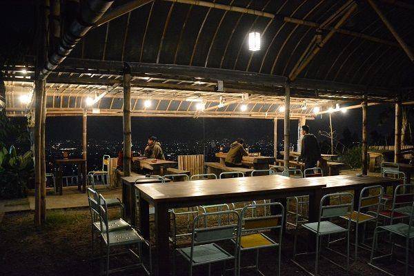 Warung Langit (google.com/maps/Kawi Boedisetio)