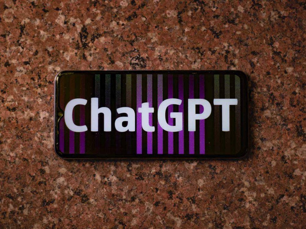 potret tulisan ChatGPT dilayar Handphone (pexels.com/Shantanu Kumar)