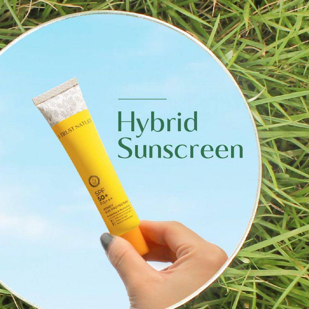I Trust Nature Honey Sun Protection SPF 50+ PA+++ Protection and Moisturizing (instagram.com/itrustnature.id)