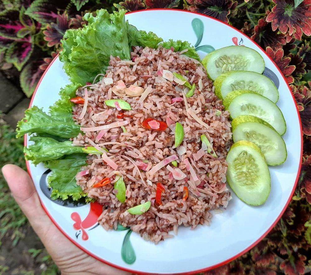 Nasi goreng kecombrang (instagram.com/kartinidjauhari)