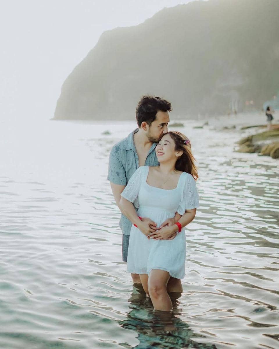 Potret keluarga Kiky Saputri liburan di Bali (instagram.com/@kikysaputrii)