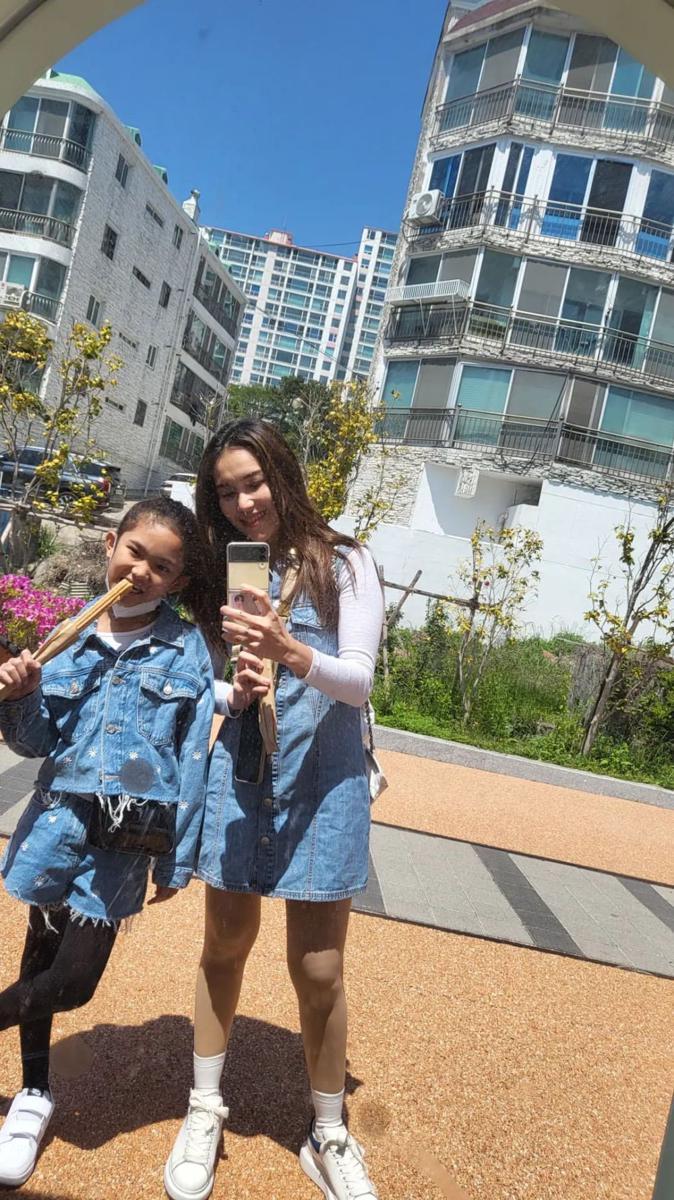 potret Ayu Ting Ting dan Bilqis Khumairah Razak (instagram.com/ayutingting92)