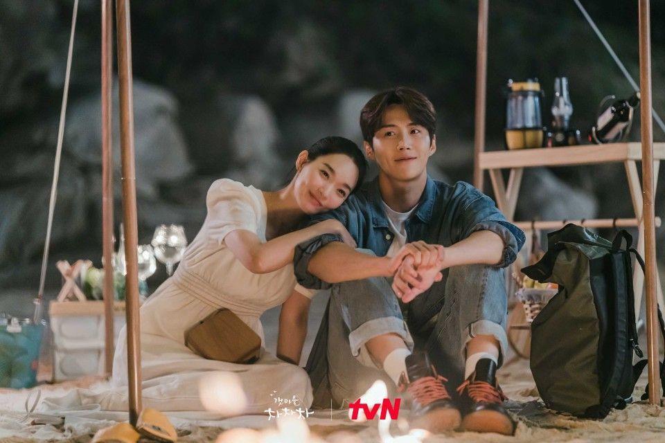cuplikan drama Hometown Cha-Cha-Cha (dok. tvN/Hometown Cha-Cha-Cha)